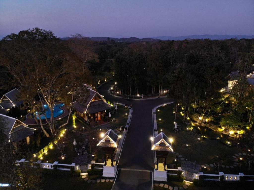 Ruean Racha Otel Chiang Mai Dış mekan fotoğraf